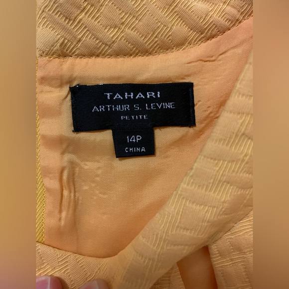 Tahari yellow dress - Picture 5 of 5